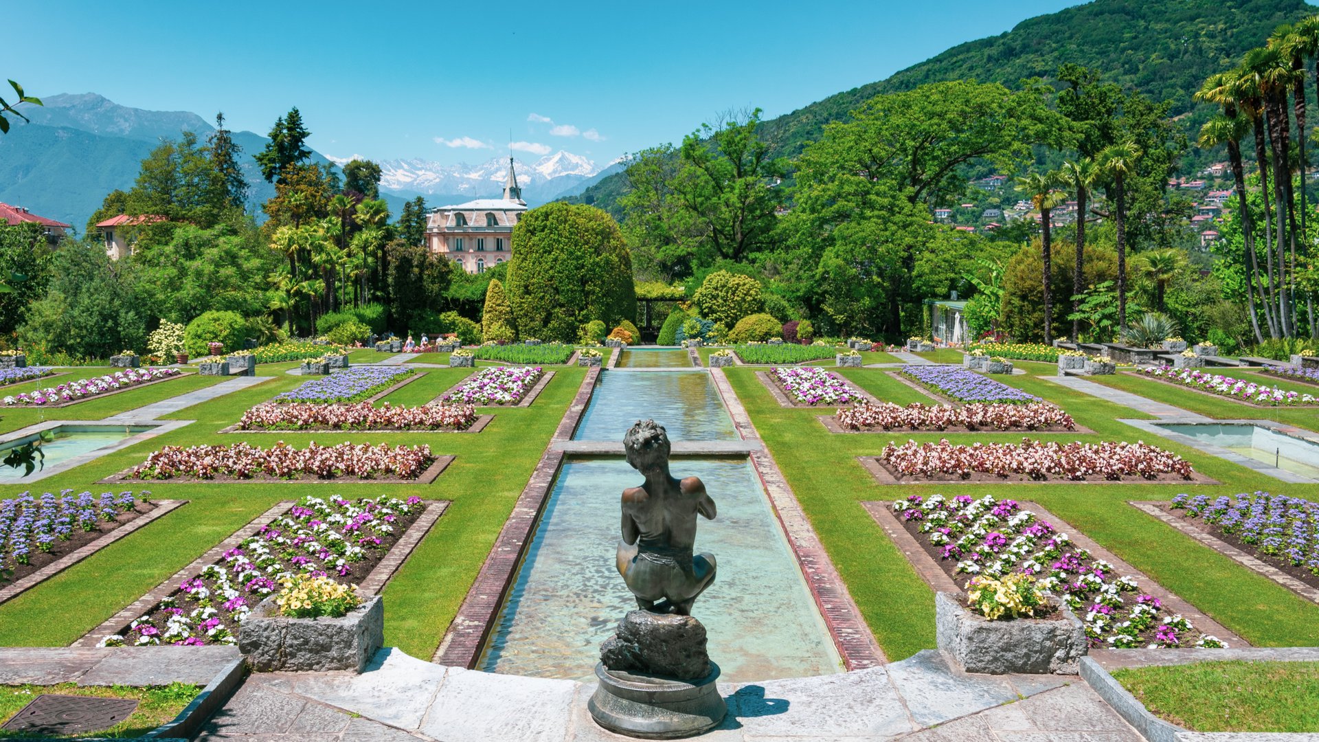 Explore the Italian Lakes: Hiking, History & Scenic Beauty for Group Tours