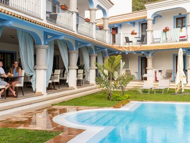 Sardinien & Korsika - Zwei Perlen im Mittelmeer Sardinien & Korsika - Zwei Perlen im Mittelmeer