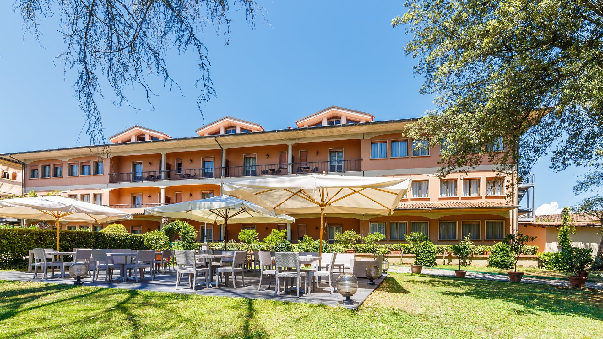 Silvester | Toskana - 4* Hotel Villa delle Rose